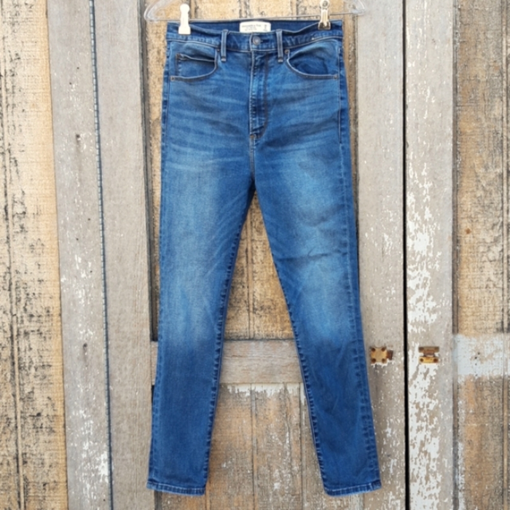 Abercrombie & Fitch ultra high rise super skinny ankle jeans 28/6